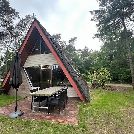 Modern Holiday Home In Stramproy In The Forest Eksteriør billede